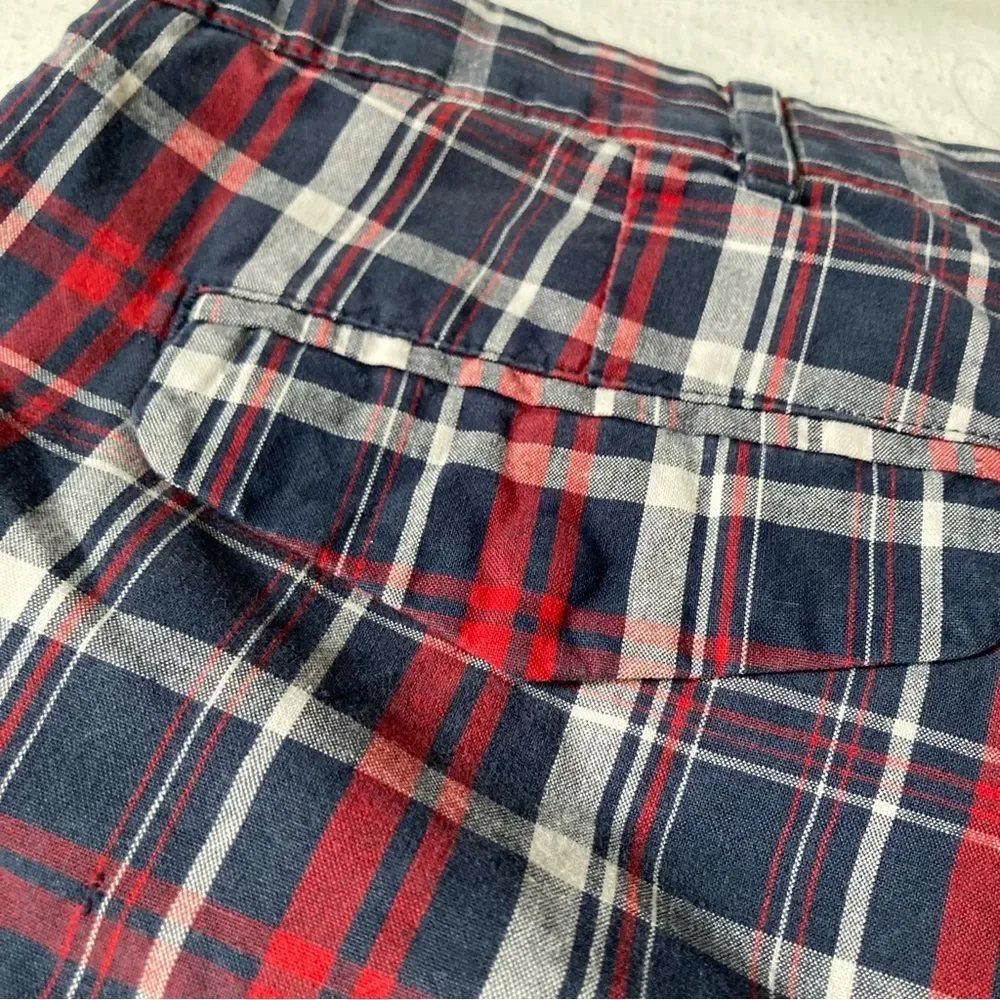 DOCKERS Golf Checkered Plaid Flat Front Shorts Red White Blue Casual Mens 40